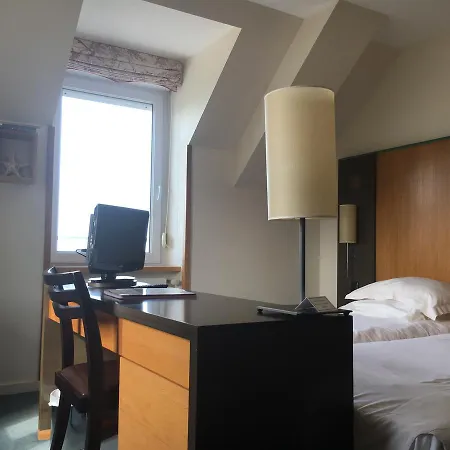 酒店 L'Hotel De Carantec